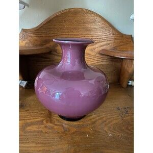 Larry Laslo Plum Pink Color Glass Classic Vase for Mikasa Hand Blown Glass Japan